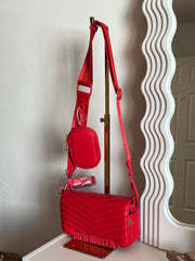 Crossbody Steve Madden roja
