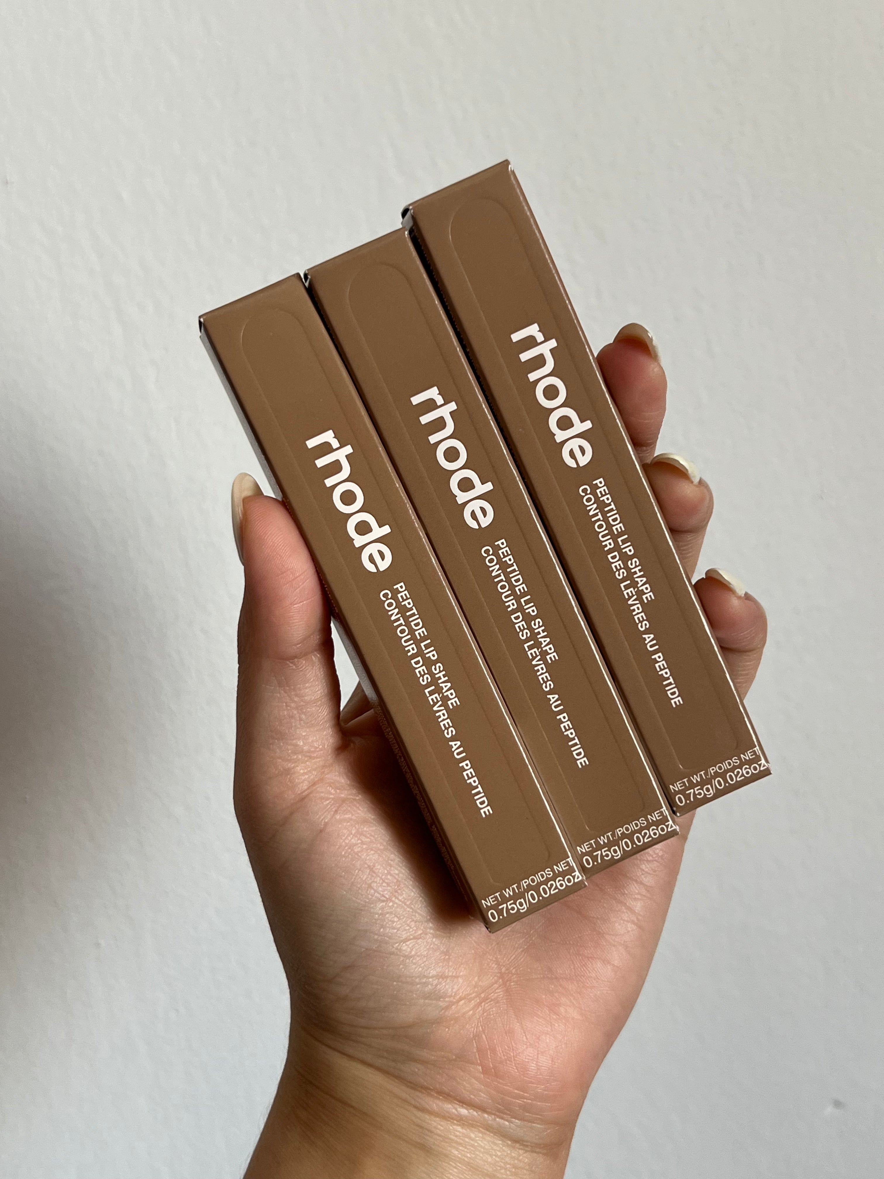 Rhode Peptide Lip shade tono Press
