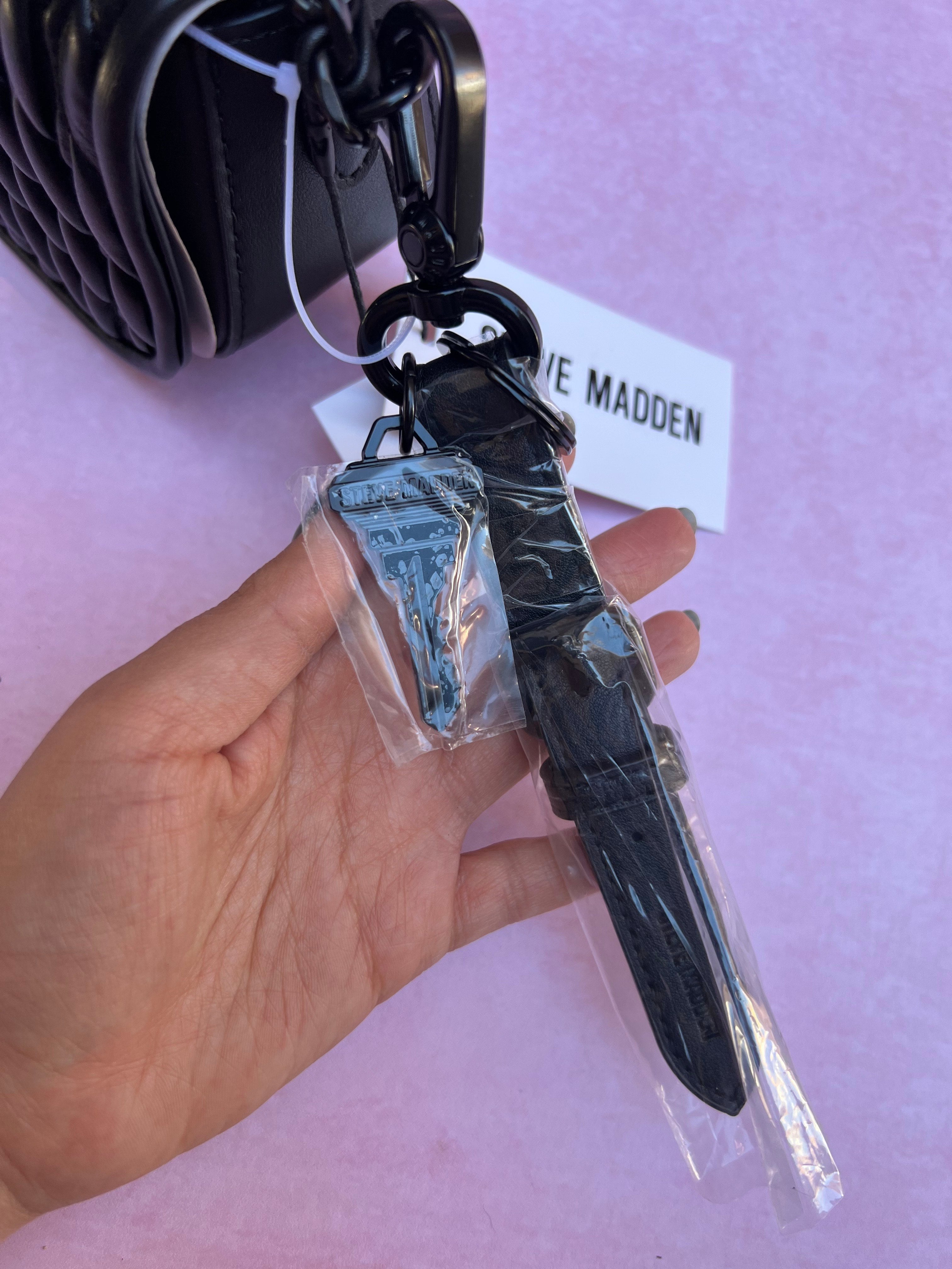 Bolso de hombro Steve Madden tono negro