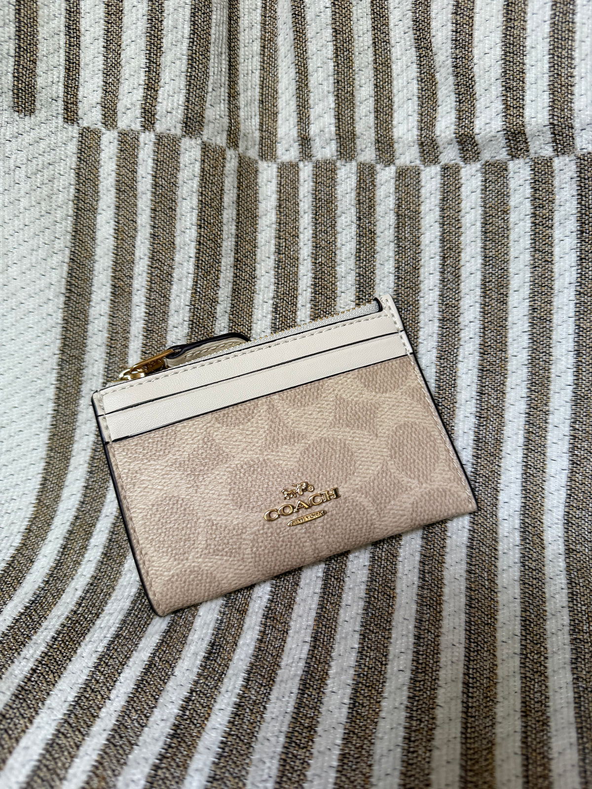Card Case Coach